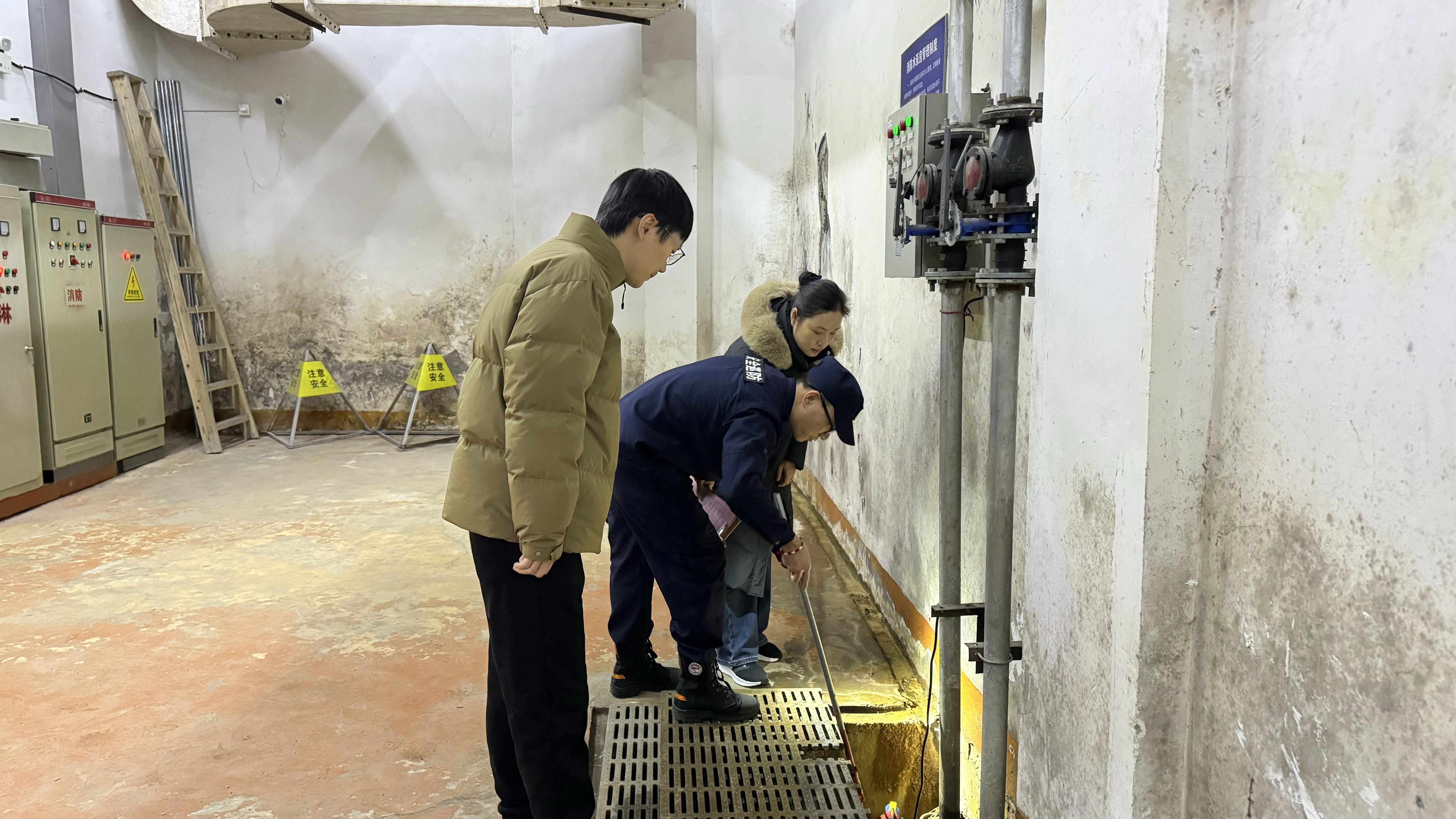 钱江商城开展节前清静专项检查事情