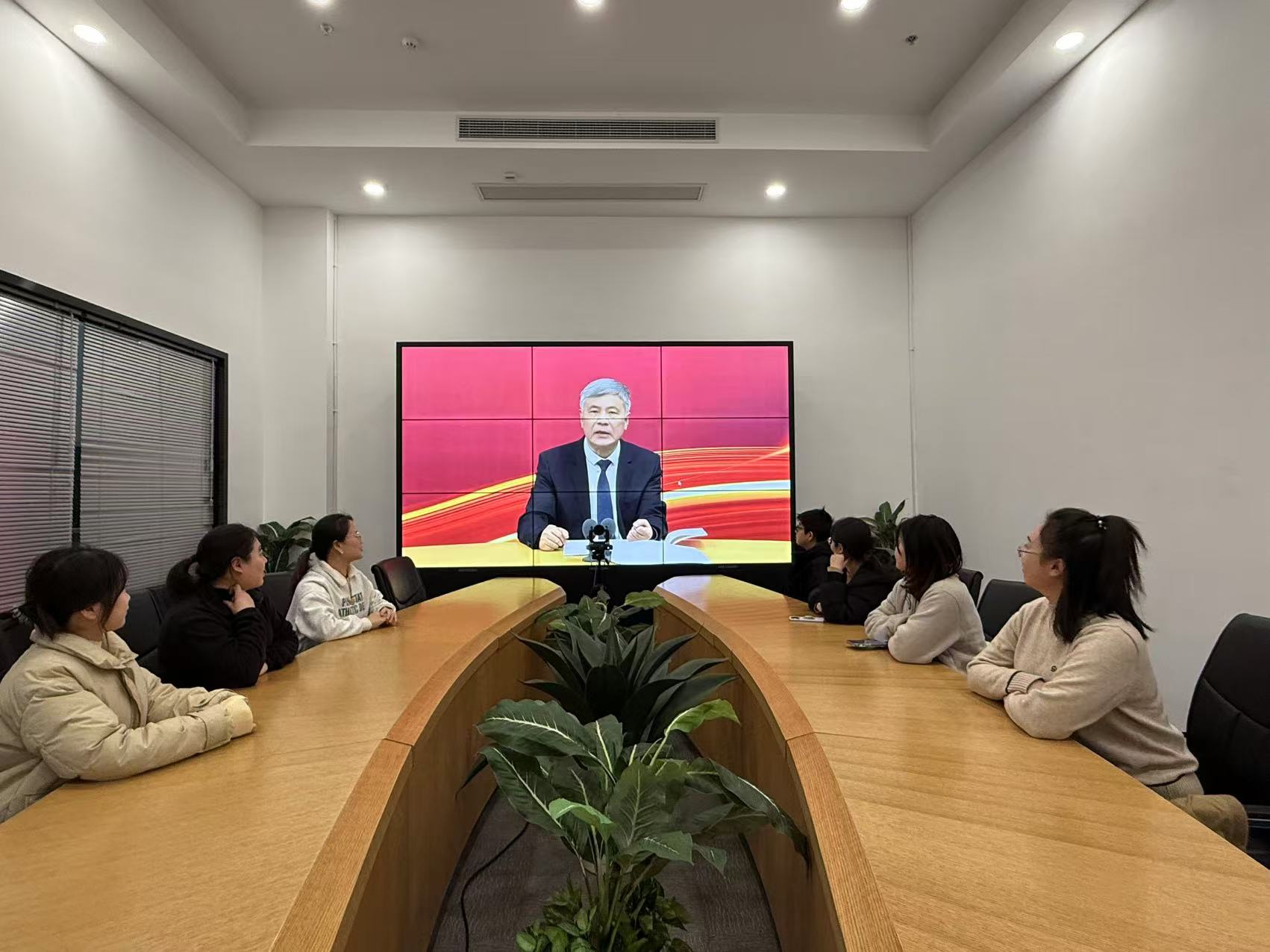 88858cc永利官网文创集团行政党支部开展“深入学习贯彻党的二十届三中全会精神”主题党日运动