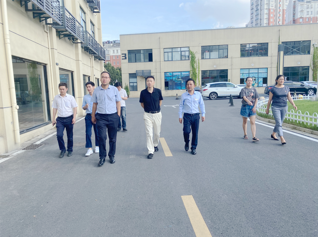 合肥市投资增进局副局长郭玉玺 莅临庐阳88858cc永利官网文创园考察
