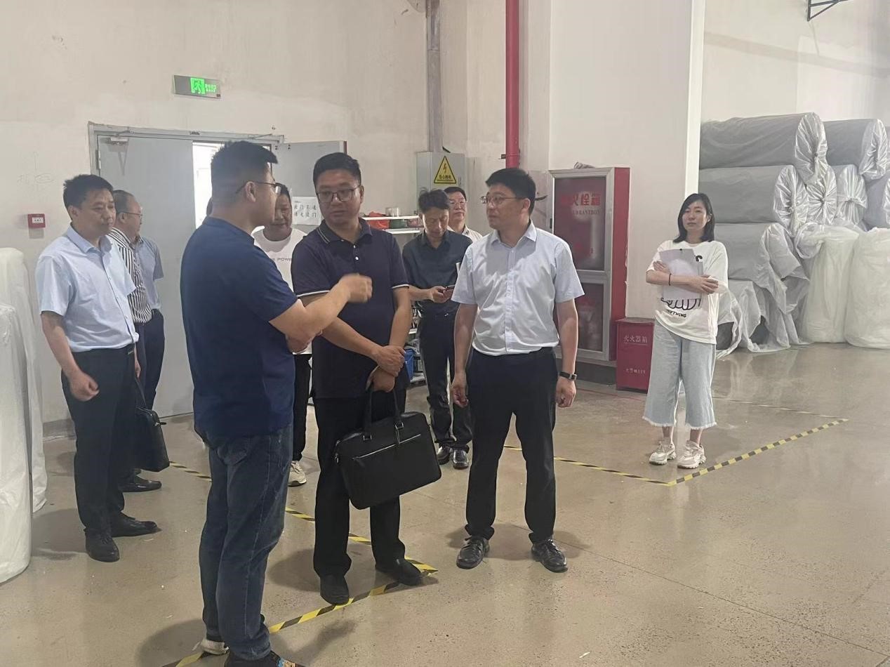 湖州市人大农委主任张国强一行莅临88858cc永利官网新材考察指导