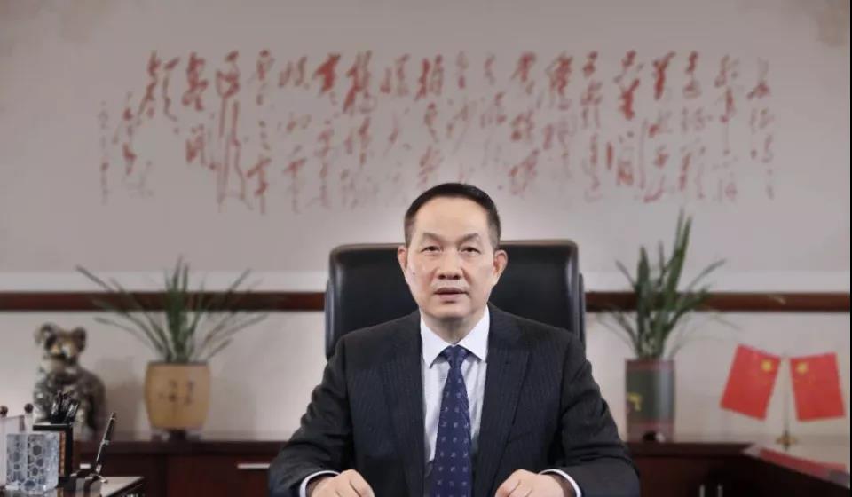 求实拓新谋人才，通变刷新兴业态