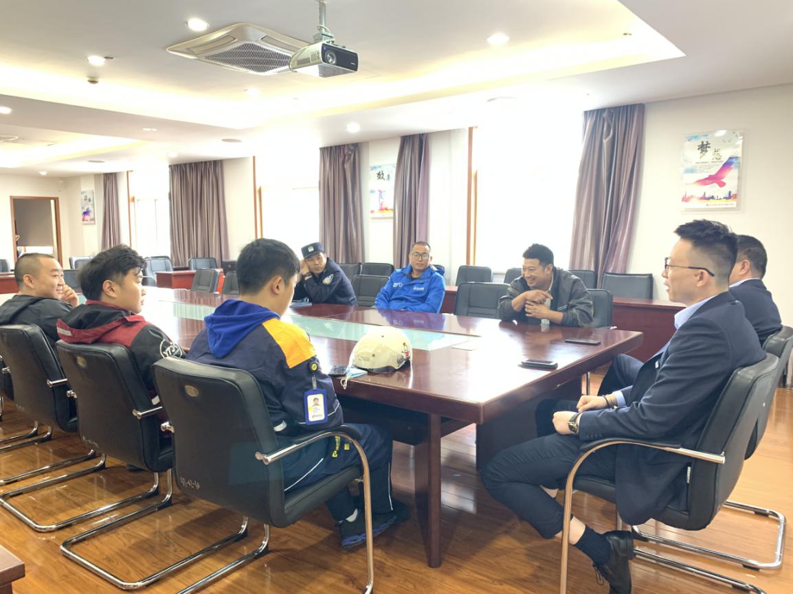 钱江商城召开快递公司规范化治理事情会