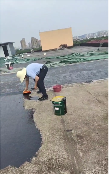 屋顶防水工程启动，包管商户谋划无忧