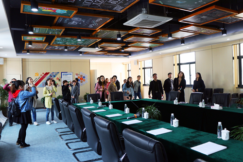 20190404合肥高新区长宁社区来庐阳88858cc永利官网文创园考察学习  (2).jpg