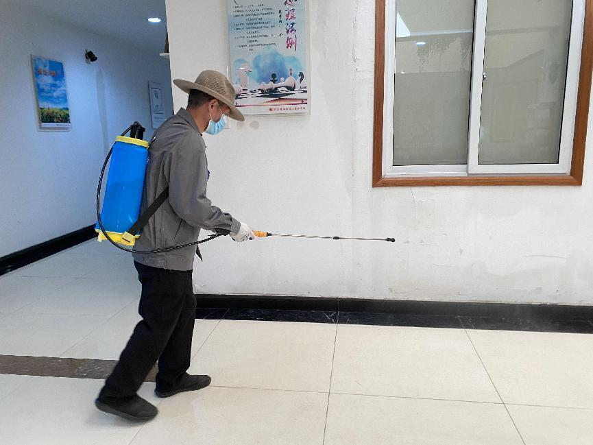 钱江商城做好一样平常消杀，筑牢清静屏障